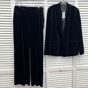 NEW BLACK VELVET PANTSUIT